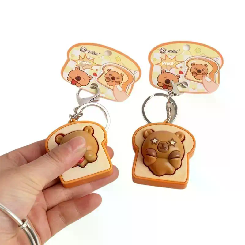 ミニ蒸しパンストレス解消キーホルダー、ゆっくり戻るソフトスク - Electronics Gadgets Bag のレビューと価格