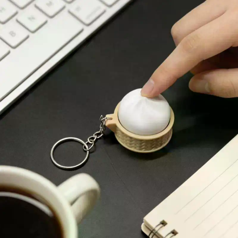 ミニ蒸しパンストレス解消キーホルダー、ゆっくり戻るソフトスク - Electronics Gadgets Bag のレビューと価格