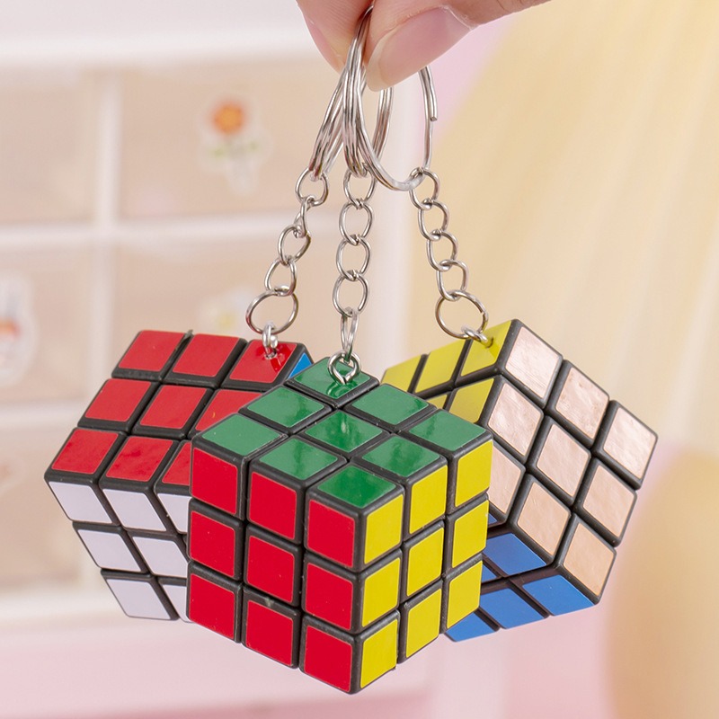 ミニ3x3マジックキューブキーホルダー、パーティーギフト、フ - Electronics Gadgets Bag のレビューと価格