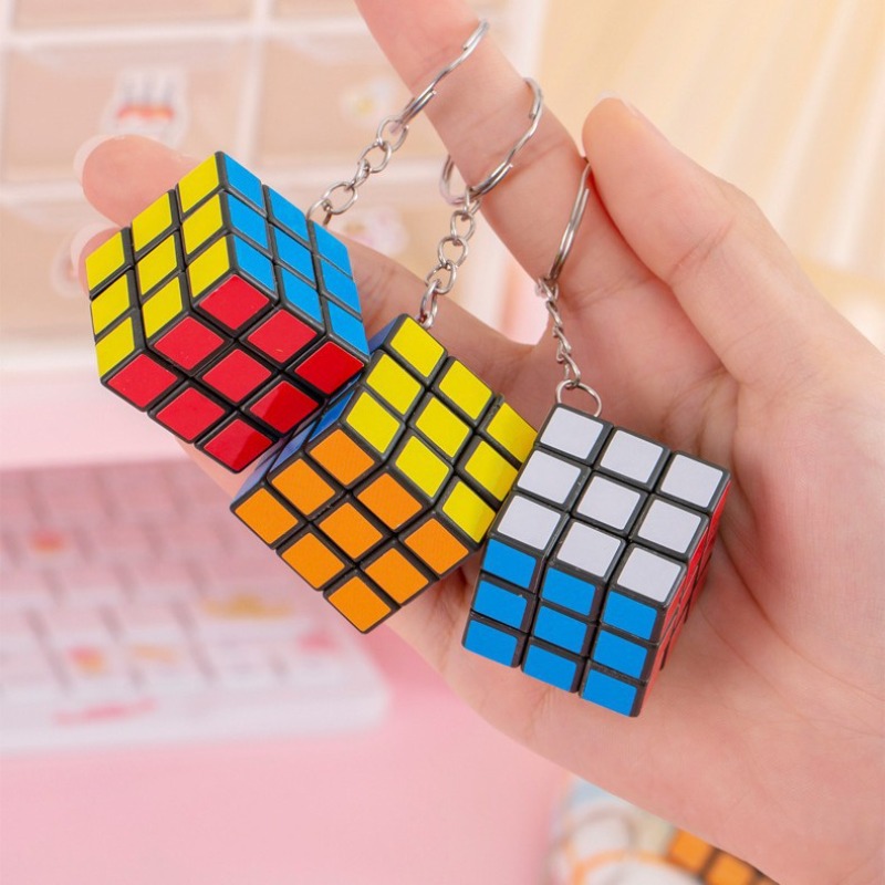 ミニ3x3マジックキューブキーホルダー、パーティーギフト、フ - Electronics Gadgets Bag のレビューと価格